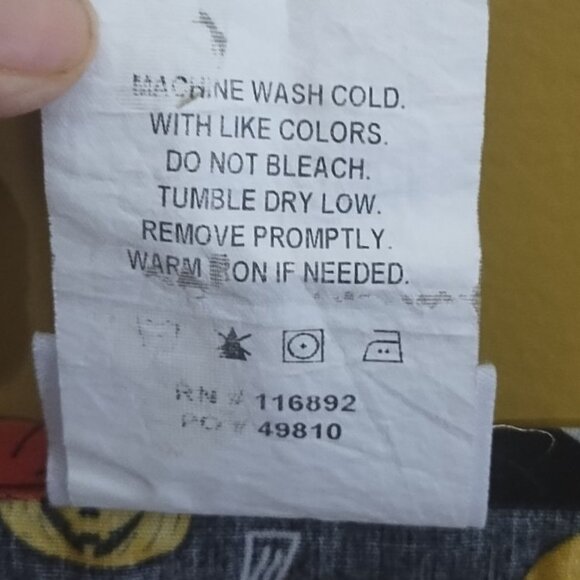 UA Scrubs Pumpkin Print Halloween Scrub Top XL - Picture 4 of 5